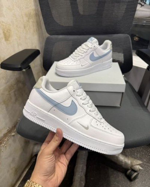 Nik_e Airforce 1 Low Light Armoury Blue