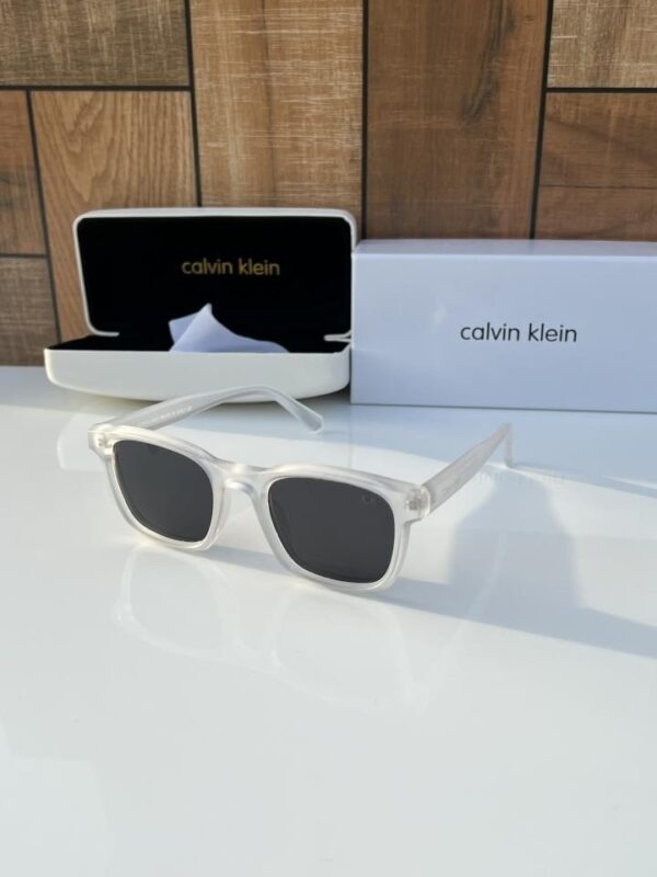 Calvin_klein_Y06_white_black