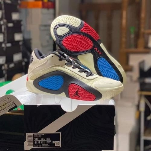 Nik eeair jordan tatum 2 barbershop