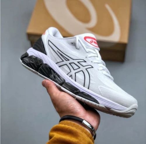 ASIC_S Quantum 360 viii white black