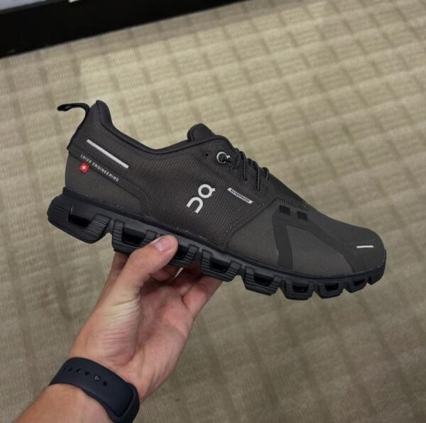 On Cloud 5 All Black