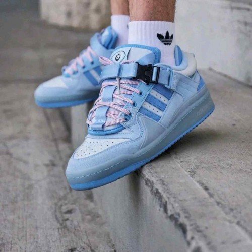 Adidas_Bad_Bunny_Forum_Blue_Tint_534