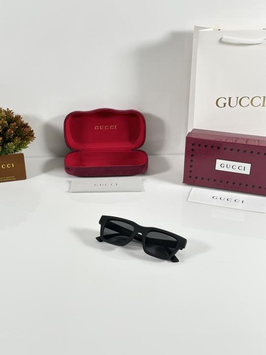 Gucci_1862_Black