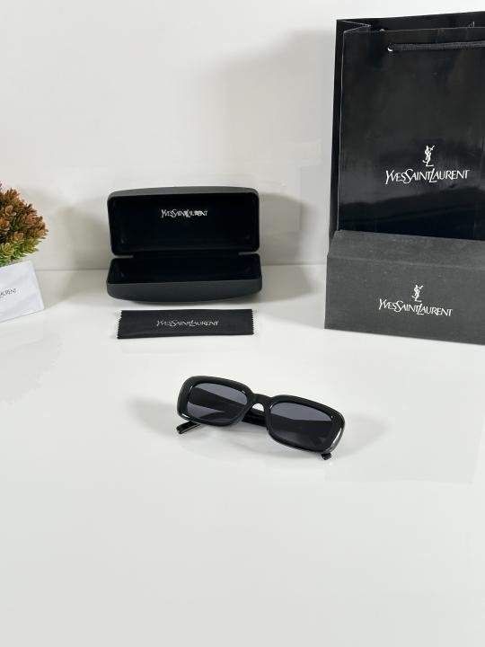 YSL WMNS 146 Black