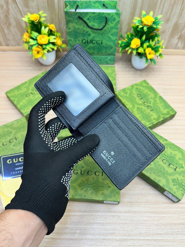 GUCCI_WALLET_V754