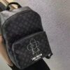 Louis_Vuitton_05_Discovery_Backpack_With_DustCover