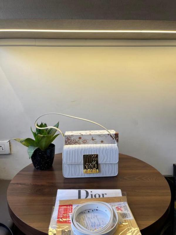 Christian_Dior_Quilted_Miss_Dior_Flap_Shoulderbag_With_OG_Box_Dust_Bag_&_2belts_White_D2427