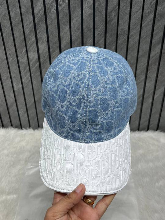 Christian_Dior_White_Denim_Canvas_Premium_Unisex_Cap_With_Brand_Polly_Bag