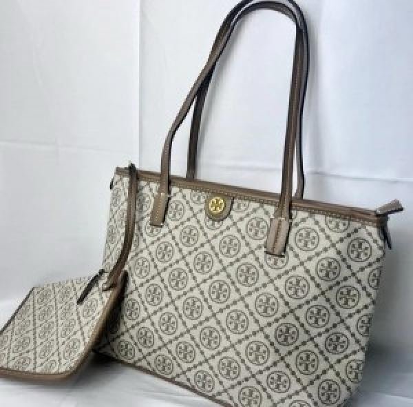 Tory Burch T Monogram Tote With Dust Bag & Extra Pouch(BH)