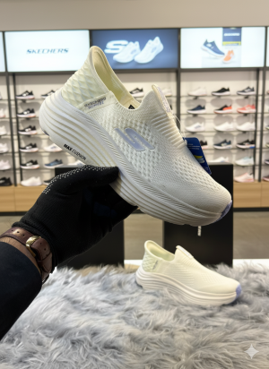 SKECHERS-Slip-Ins-Max-Cushioning-Premier