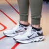 NIKEE MOTIVA GREY RUNNING SHOES