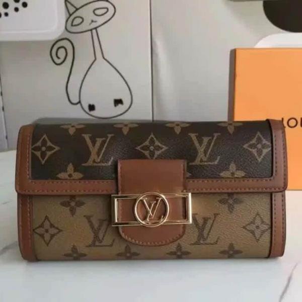 Louis_Vuittion_3_Fold_Long_Wallet_With_Orignal_Box_DustBag