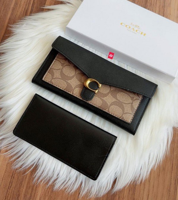 Coach Flap Wallet For Women With Orignal Box