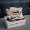 Nik ee Air zoom Vaporfly Next 4 cream black