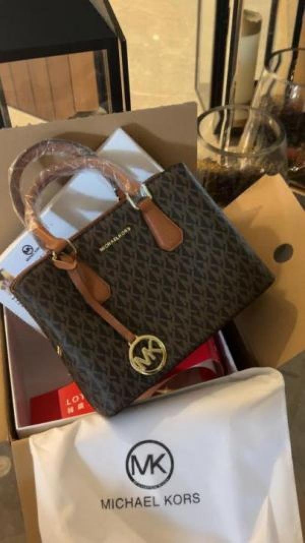 MICHAEL_KORS_MIRROR EMILIA LOGO MINI TOTE BAG WITH BOX