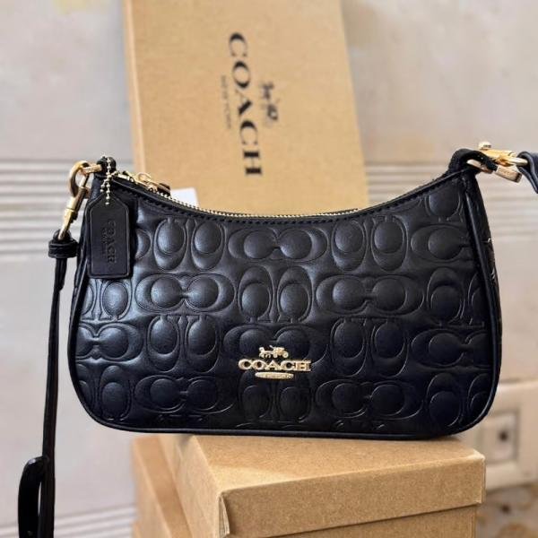 Coach_Terry Embossed Pink Shoulder Bag With Box premium quality