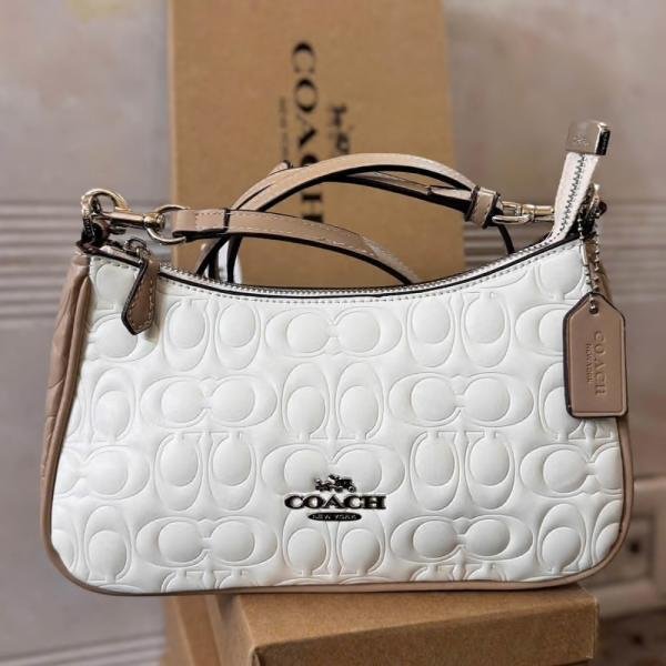 Coach_Terry Embossed Pink Shoulder Bag With Box premium quality