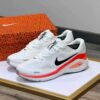 Nikee Running Structure 26 trainers White orange