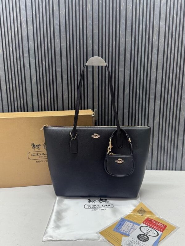Coacch Fiona Black Tote Bag With Original Box Small Pouch Dustcover Tags And Card